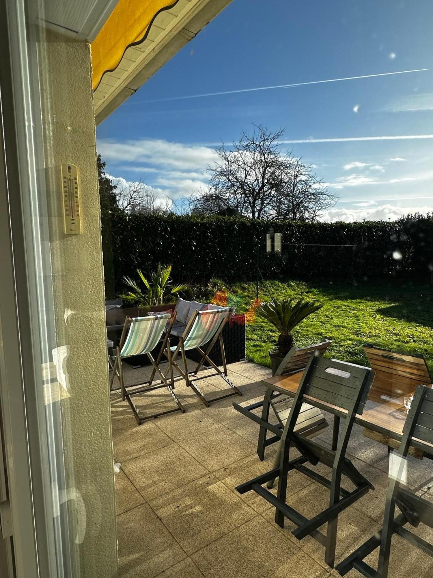 Les Temps Heureux Exclusivement Familles Vila Quimper Exterior foto