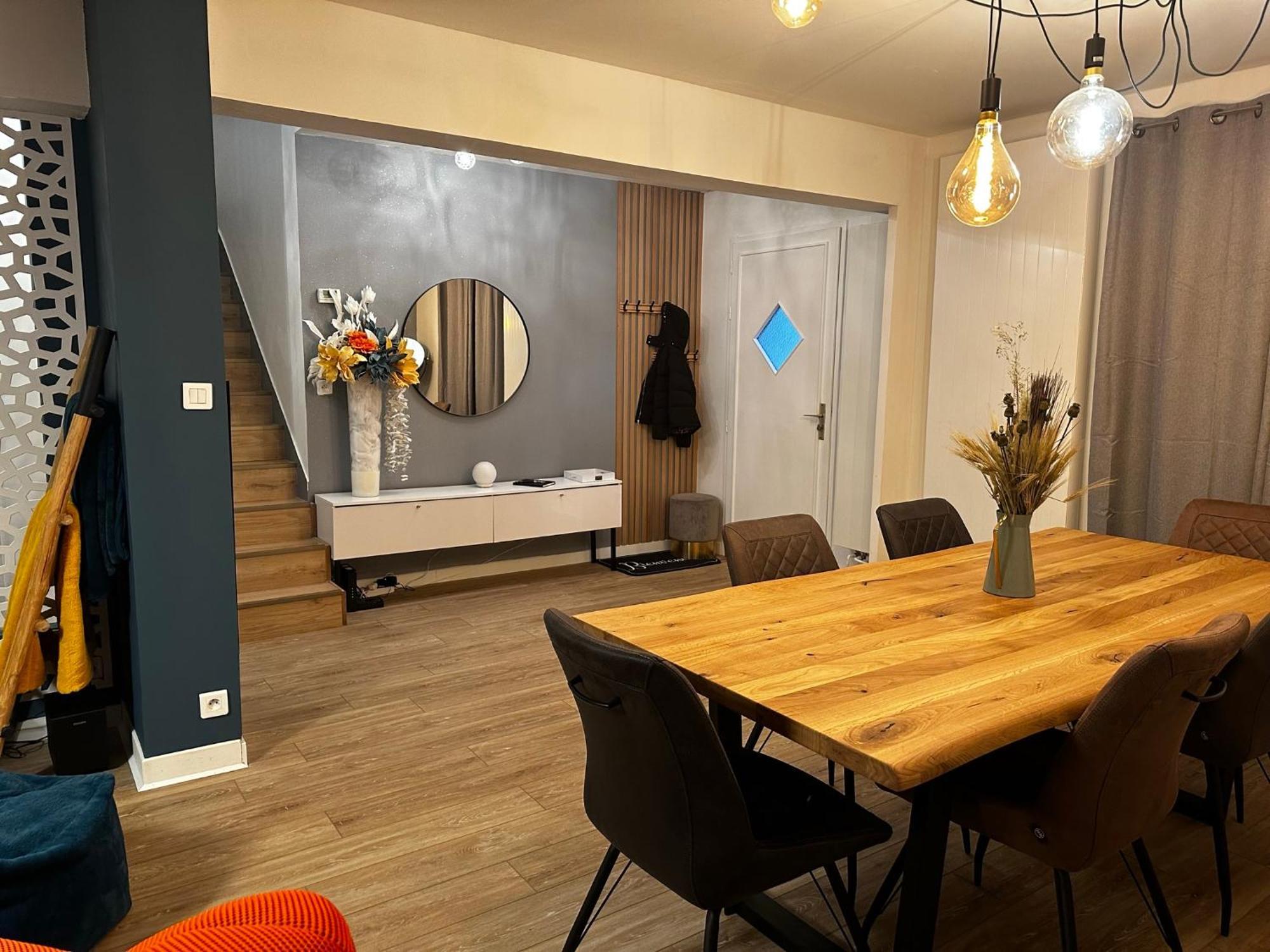 Les Temps Heureux Exclusivement Familles Vila Quimper Exterior foto